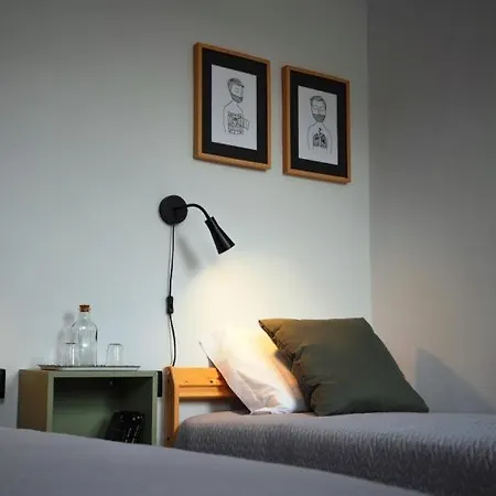 Vandrarhem Door 21 - & Bragança